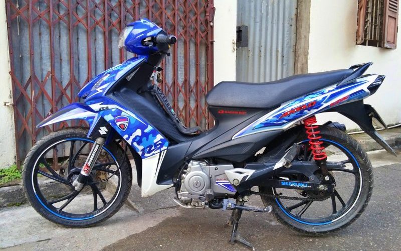 Suzuki Axelo 125 Suzuki Axelo 125