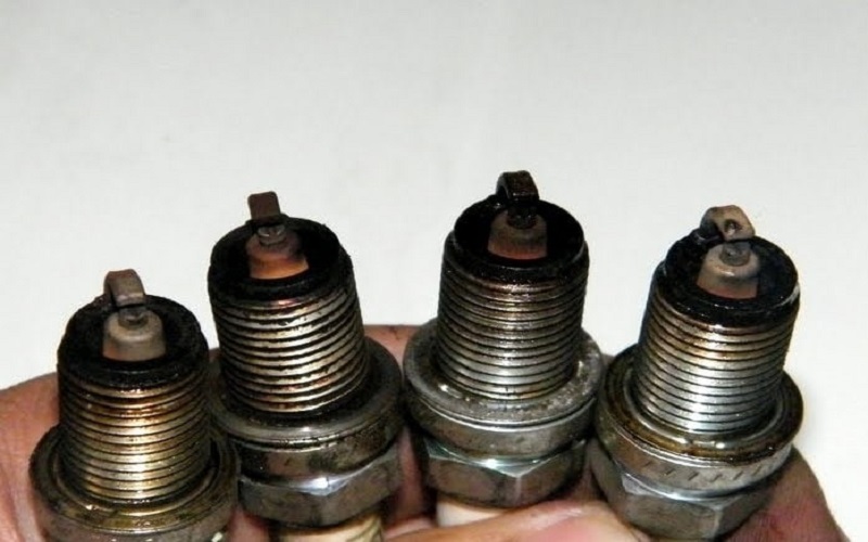 Giải đáp: Bugi xe máy nên thay khi nào?