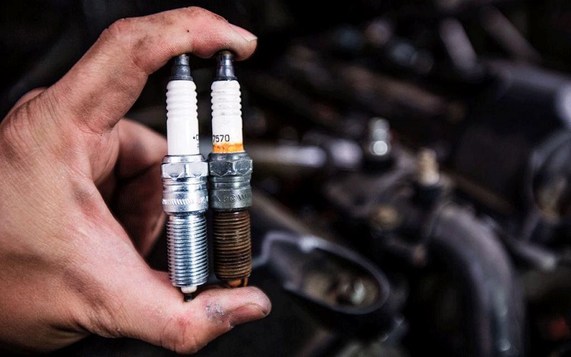 Thay bugi xe máy còn tùy thuộc vào hãng xe mà đang sử dụng